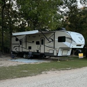 2018 Keystone Hideout Fifth Wheel
